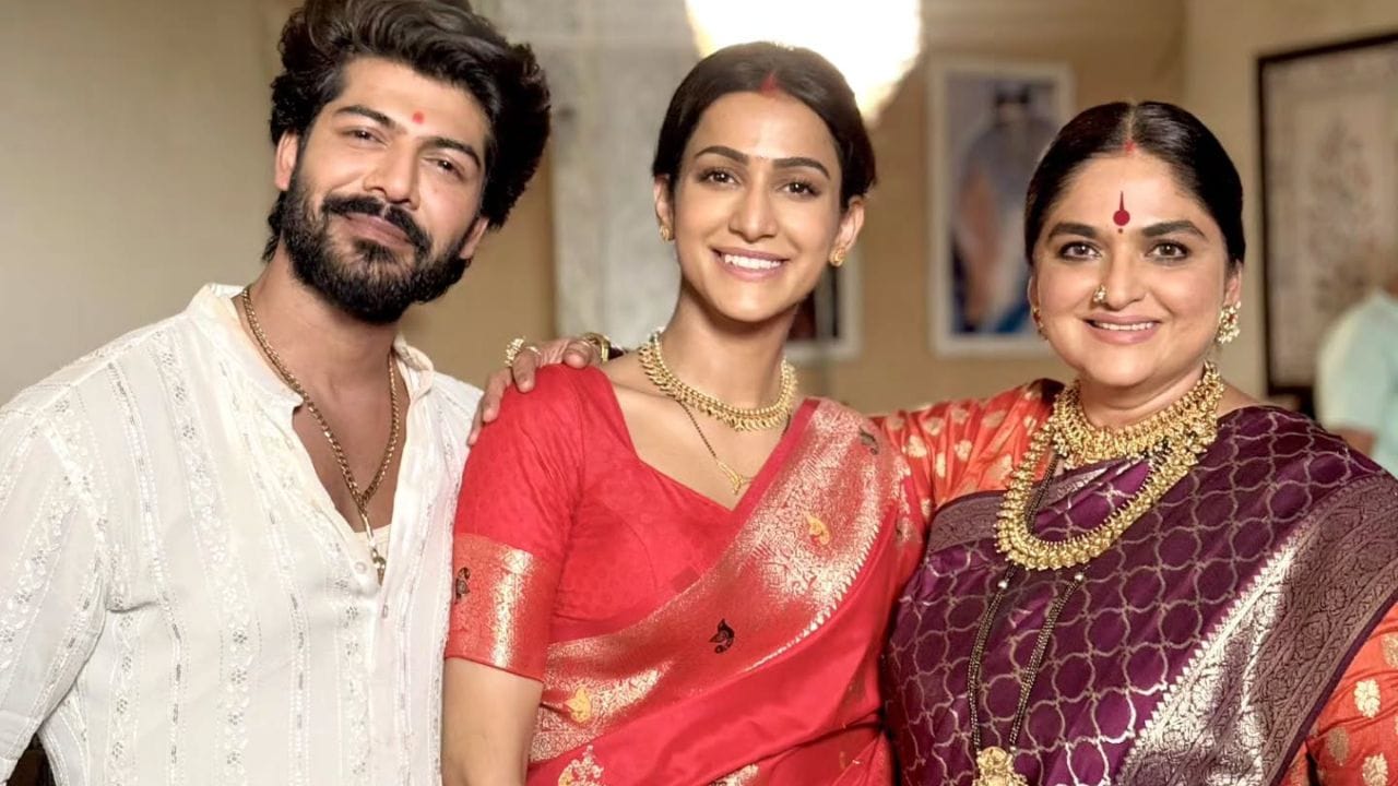 તે ટેલિવિઝન સીરિયલ ક્રિષ્નાબેન ખાખરાવાલા (2010)માં કૃષ્ણા રવિ પટેલ તરીકે,[3] કૃષ્ણદાસી (2016) કુમુદિની તરીકે, મંઝીલીં અપની અપની (2001), કભી આયે ના જુદાઈ (2003) તેના કામ માટે જાણીતી છે.