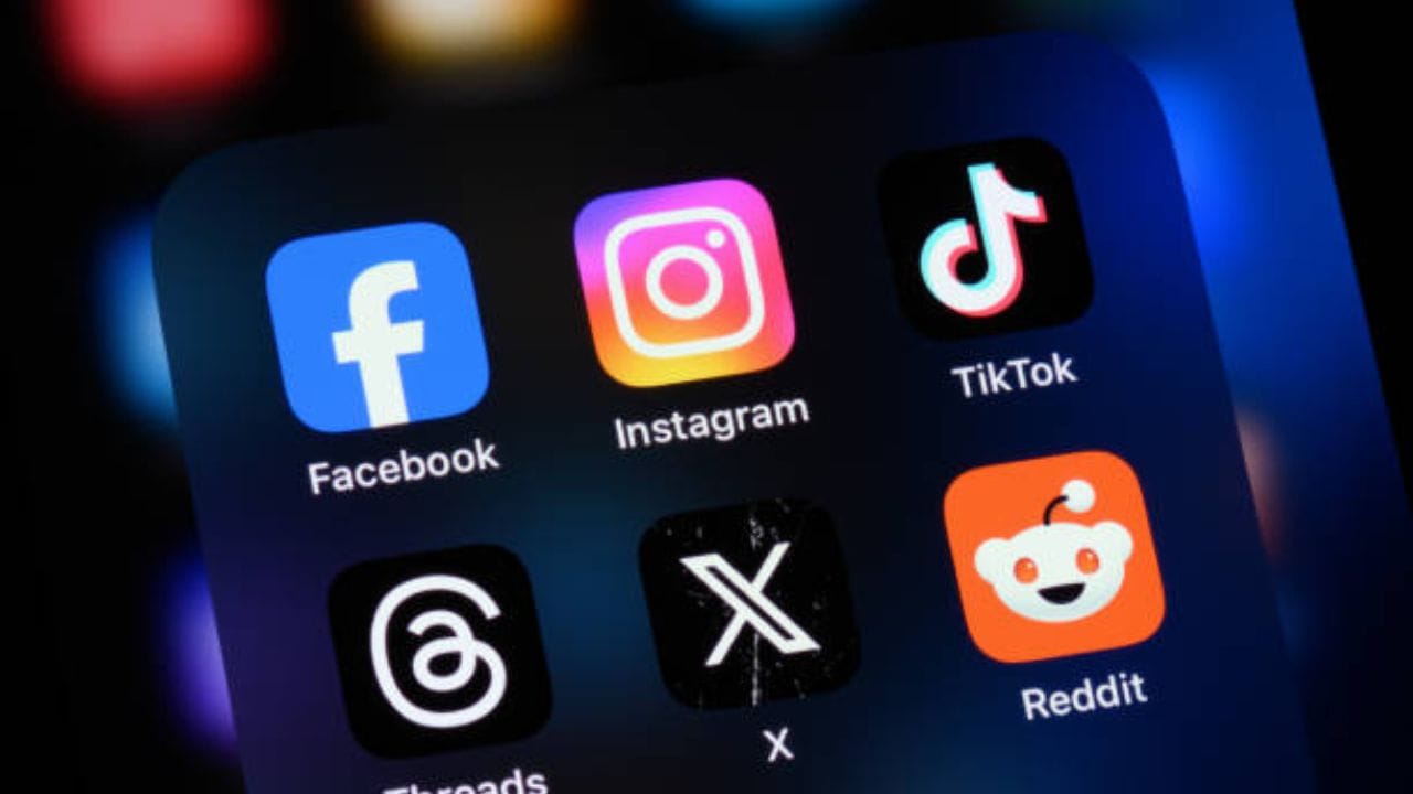 Instagram અને Facebook રાત્રે બંધ?