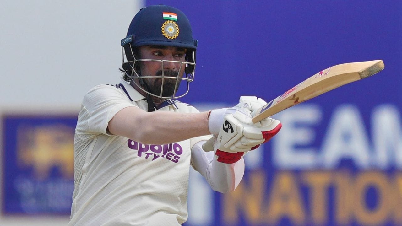IND vs SL: કેએલ રાહુલને અચાનક શું થયું? ચાલુ મેચમાં રિટાયર્ડ હર્ટ થઈને પેવેલિયન પાછો ફર્યો