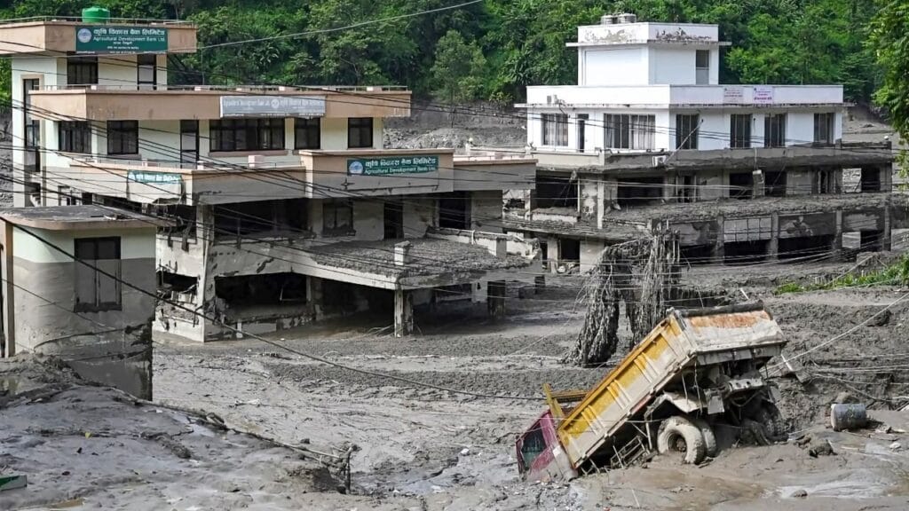 Breaking News Nepal Fresh Flood Alert Raises Concern Hundreds Dead Thousands Missing as Rescue Operations Continue