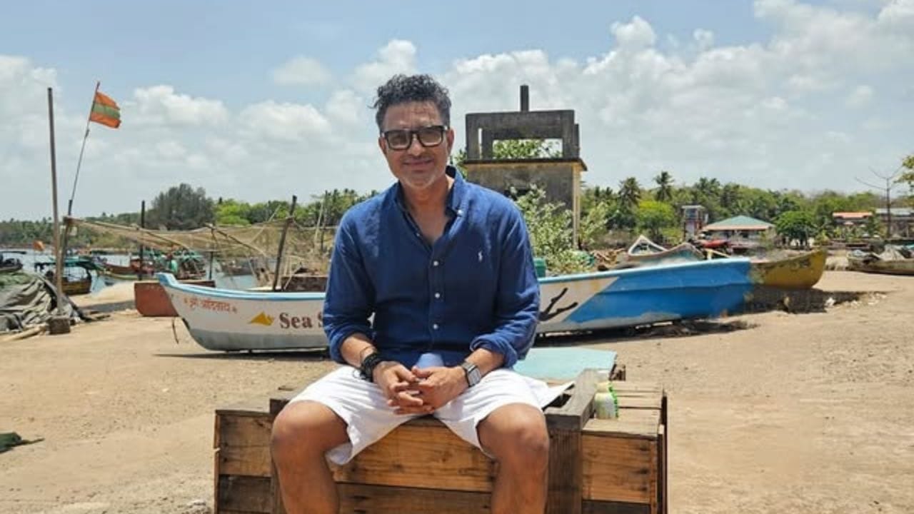 નિવૃત્તિ પછી કોમેન્ટેટર તરીકે પોતાનું સ્થાન બનાવનારા સંજય માંજરેકરે 2018 માં પ્રકાશિત થયેલી તેમની આત્મકથા 'ઇમ્પરફેક્ટ' માં લખ્યું છે કે જ્યારે તેમણે રમતમાંથી નિવૃત્તિ લીધી ત્યારે તે ટીમ માટે એક મહત્વપૂર્ણ બેટ્સમેન હતો અને ચોક્કસપણે ફોર્મમાં નહોતો,