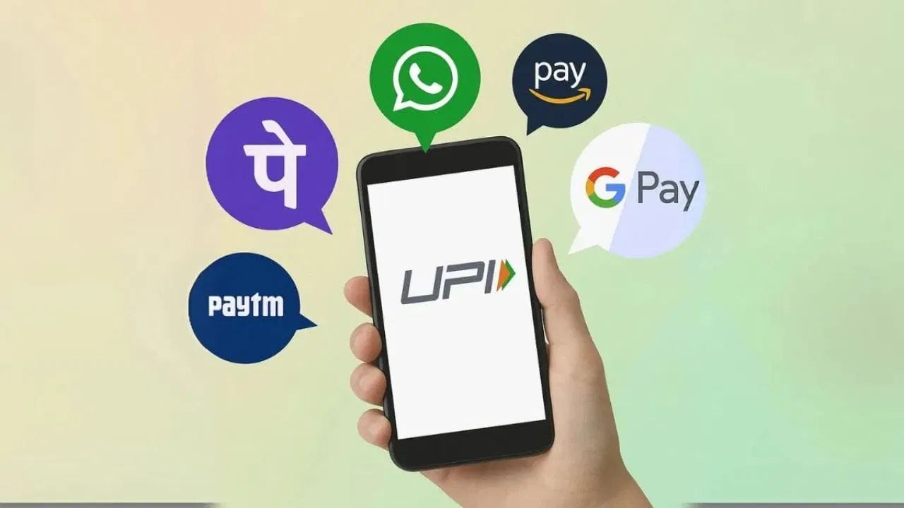દુનિયાના કયા દેશોમાં પહોંચી UPI સેવા? ભારતીય ટેકનોલોજીનો ડંકો હવે આંતરરાષ્ટ્રીય સ્તરે પણ વાગી રહ્યો છે. UPI સેવા અગાઉથી જ દુનિયાના 8 પ્રમુખ દેશોમાં સફળતાપૂર્વક સ્વીકારવામાં આવી રહી હતી. જેમાં સિંગાપોર, સંયુક્ત આરબ અમીરાત (UAE), નેપાળ, શ્રીલંકા, મોરિશિયસ, ભૂટાન, ફ્રાન્સ અને કતાર સામેલ છે. તાજેતરમાં આ આંતરરાષ્ટ્રીય યાદીમાં કમ્બોડિયા પણ નવમા દેશ તરીકે સામેલ થઈ ગયું છે.