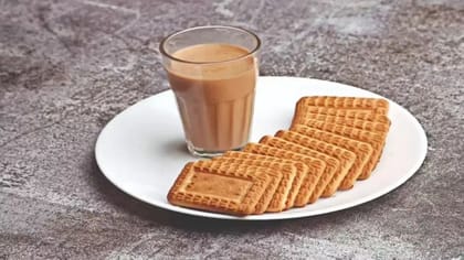 ચામાં બોળવાથી બિસ્કિટ કેમ તૂટી જાય છે?