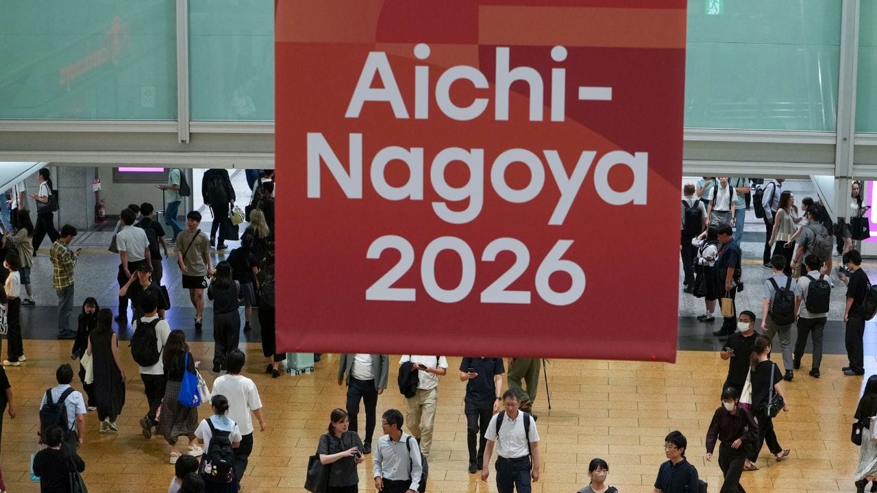 એશિયન ગેમ્સ 2026 માં આ વખતે કેટલીક રમતો પ્રથમવાર મેડલ સ્પોર્ટ તરીકે સામેલ થઈ રહી છે. આ નવી રમતોમાં ભારતની પણ ભાગ લેવાનો છે. ખાસ કરીને ટેકબોલ, સર્ફિંગ, MMA અને વર્ચ્યુઅલ તાઈક્વૉન્ડોમાં ભારતીય ખેલાડીઓ દેશનું પ્રતિનિધિત્વ કરશે. પેડલમાં અંતિમ ભારતીય દળની ઉપલબ્ધ યાદીમાં કોઈ ભારતીય ખેલાડીનું નામ દર્શાવવામાં આવ્યું નથી. (Image Source | PTI)