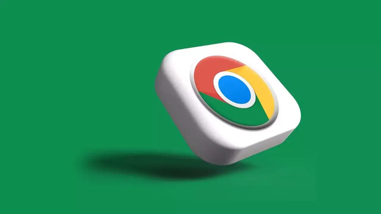 તમને જણાવી દઈએ કે, Google Chrome માં યુઝર્સને Safe Browsing જેવા ફીચર મળે છે; જે ખતરનાક વેબસાઈટ, ડાઉનલોડ અને ફિશિંગ લિંકથી બચાવવામાં મદદ કરે છે. Chrome કોઈ શંકાસ્પદ વેબસાઈટ પર જતાં પહેલાં ચેતવણી બતાવે છે, જેનાથી યુઝર ભૂલથી કોઈ ફ્રોડ પેજ પર પોતાની માહિતી દાખલ કરવાથી બચી શકે છે.