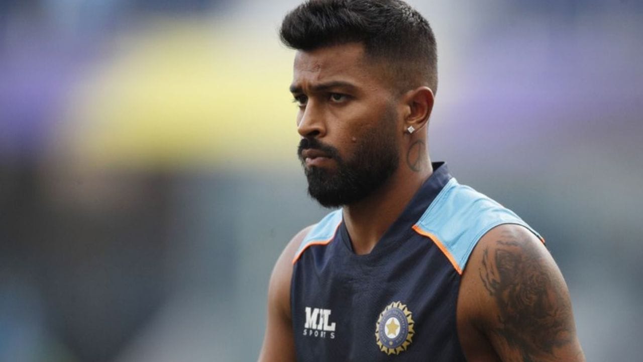 IPL બાદ પણ હાર્દિકની ફિટનેસ સમસ્યાઓ યથાવત રહી હતી. તેના કારણે તે આયર્લેન્ડ, ઇંગ્લેન્ડ અને ઝિમ્બાબ્વેના પ્રવાસોથી દૂર રહ્યો હતો. આ ઉપરાંત અફઘાનિસ્તાન સામેની ઘરઆંગણે રમાયેલી T20 શ્રેણી, વેસ્ટ ઈન્ડિઝ સામેની ઘરઆંગણાની શ્રેણી અને 2026 એશિયન ગેમ્સમાં પણ તે ભાગ લઈ શક્યો નહોતો.