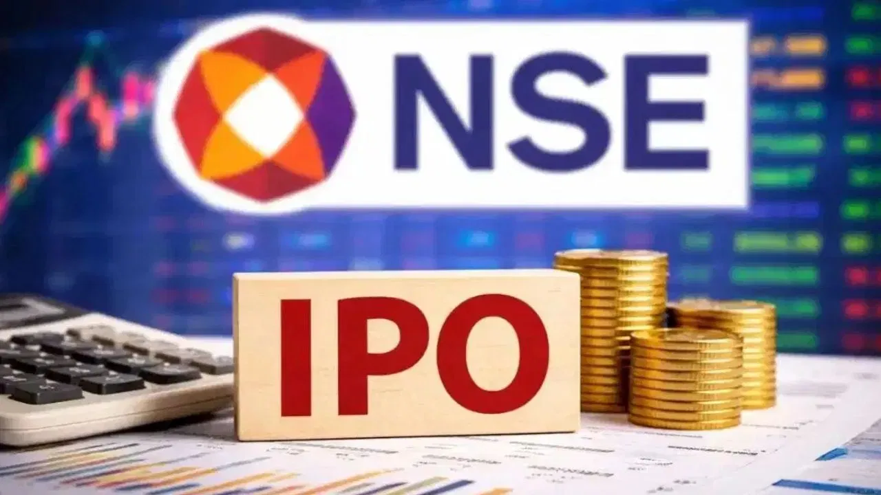 10 વર્ષથી અટકેલો હતો NSE IPO : NSEએ સૌપ્રથમ ડિસેમ્બર 2016માં IPO લાવવા માટે પ્રોસ્પેક્ટસ ફાઇલ કર્યો હતો. તે સમયે લગભગ ₹10,000 કરોડ એકત્ર કરવાનો લક્ષ્યાંક રાખવામાં આવ્યો હતો. જોકે, કો-લોકેશન વિવાદ સહિત અનેક નિયમનકારી કારણોસર SEBIએ આ IPO પર લાંબા સમય સુધી રોક લગાવી હતી. હવે જૂન 2026માં NSEએ ફરીથી SEBI પાસે ડ્રાફ્ટ જમા કર્યો હતો, જેને સપ્ટેમ્બરમાં મંજૂરી મળી ગઈ છે. એક્સચેન્જની નાણાકીય સ્થિતિની વાત કરીએ તો એપ્રિલ-જૂન 2026 ક્વાર્ટરમાં કંપનીનો ચોખ્ખો નફો 7% વધીને ₹3,120 કરોડ થયો છે. કંપનીની કુલ આવક પણ 9% વધીને ₹5,252 કરોડ થઈ છે.
