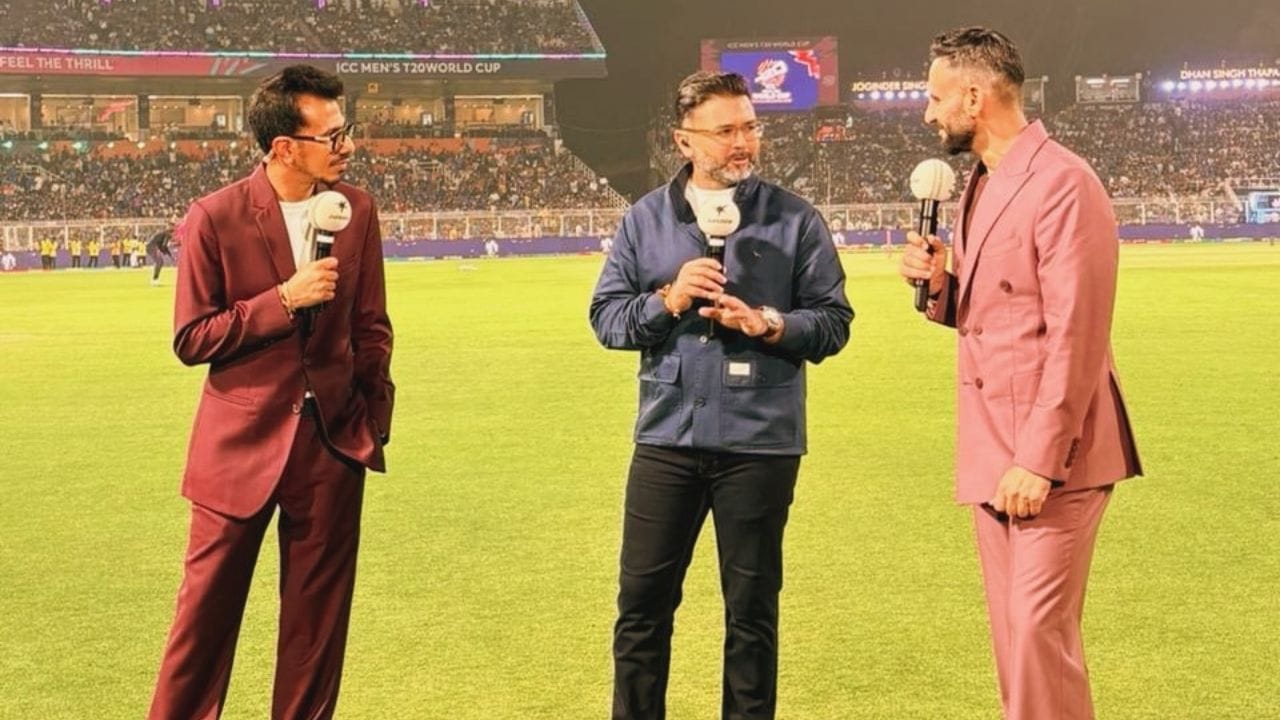 2012ની IPL ટ્રેડિંગ વિન્ડો દરમિયાન ડેક્કન ચાર્જર્સે તેમને 1 મિલિયન ડોલરમાં ખરીદ્યો હતો.