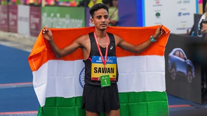 44 વર્ષ બાદ મેરેથોનમાં સાવન બરવાલે એશિયન ગેમ્સ મેરેથોનમાં રચ્યો ઈતિહાસ