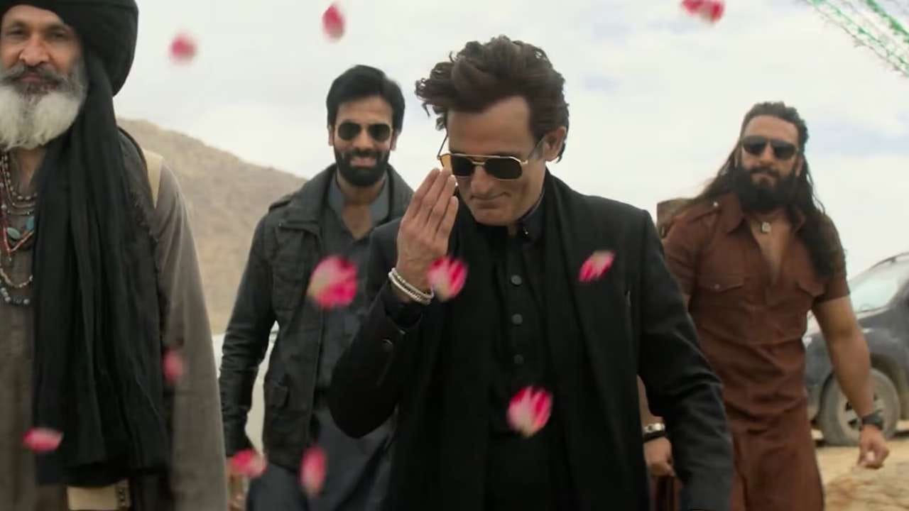આ એપાર્ટમેન્ટ મલાબાર હિલ રોડ પર આવેલા '30 લિટલ ગિબ્સ' (30 Little Gibbs) બિલ્ડિંગમાં આવેલું છે. તેનો કાર્પેટ વિસ્તાર 2,341.39 ચોરસ ફૂટ (217.52 ચોરસ મીટર) અને બાલ્કનીનો વિસ્તાર 175.45 ચોરસ ફૂટ છે; આ ખરીદીમાં ત્રણ પાર્કિંગ યુનિટનો પણ સમાવેશ થાય છે.