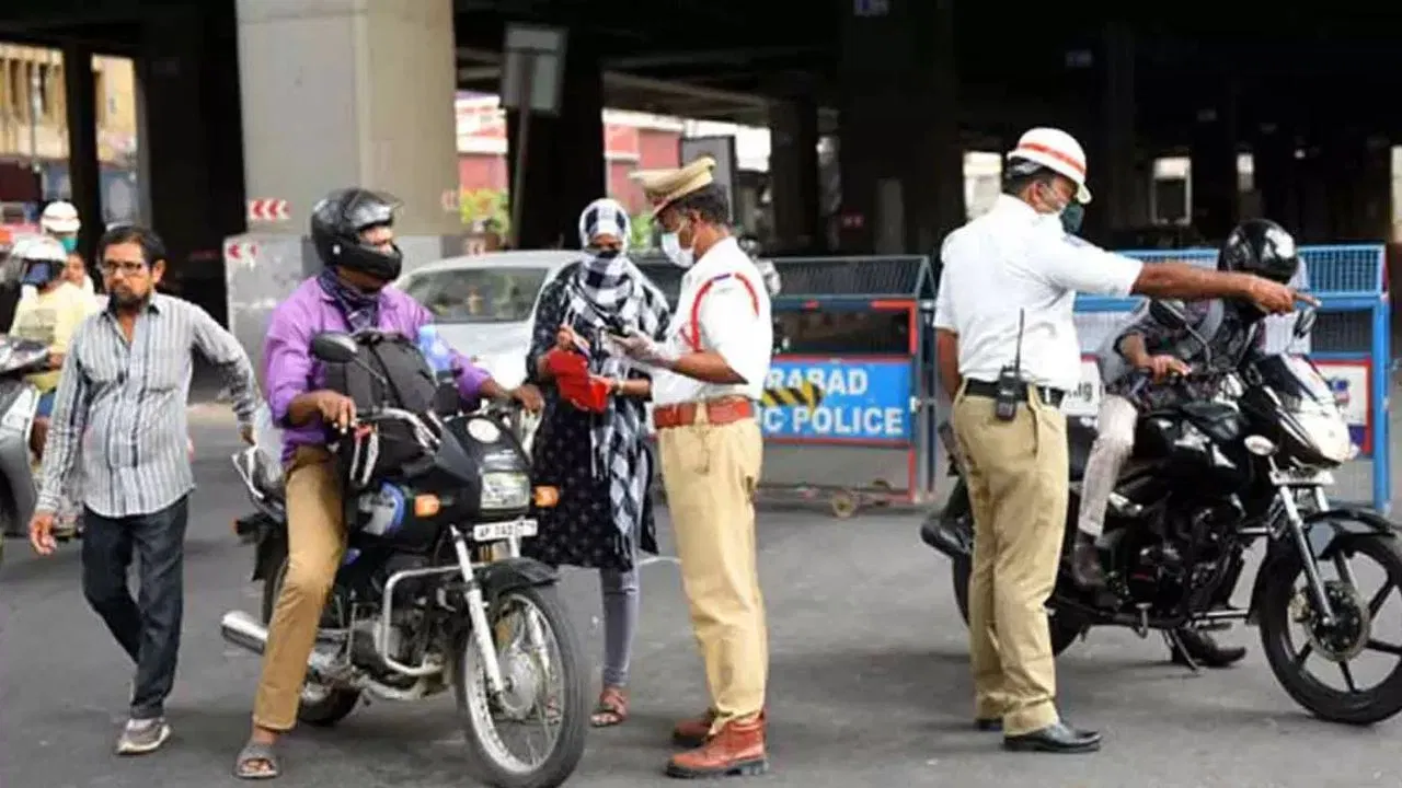 કેટલા ટ્રાફિક ચલણ બાદ લાયસન્સ રદ થશે?