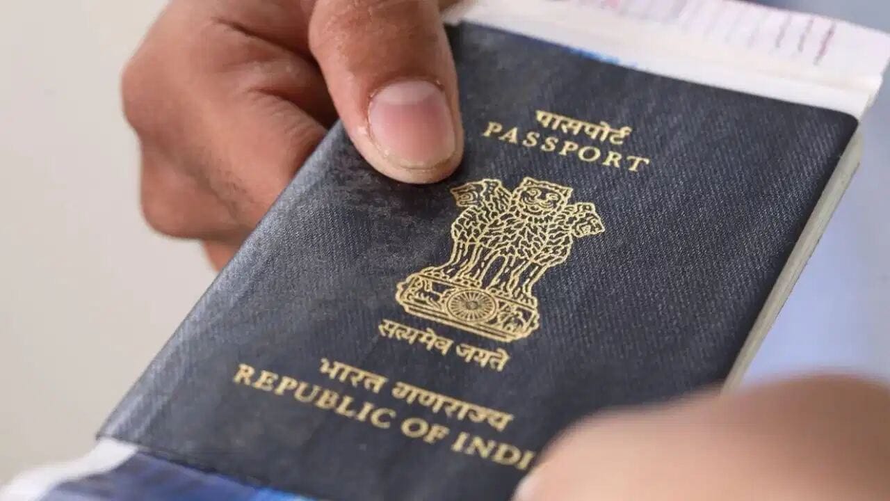 Breaking News : US વિઝા માટેના ઇન્ટરવ્યૂ માટે ભારતીયોએ જોવી પડે છે એક વર્ષની રાહ !