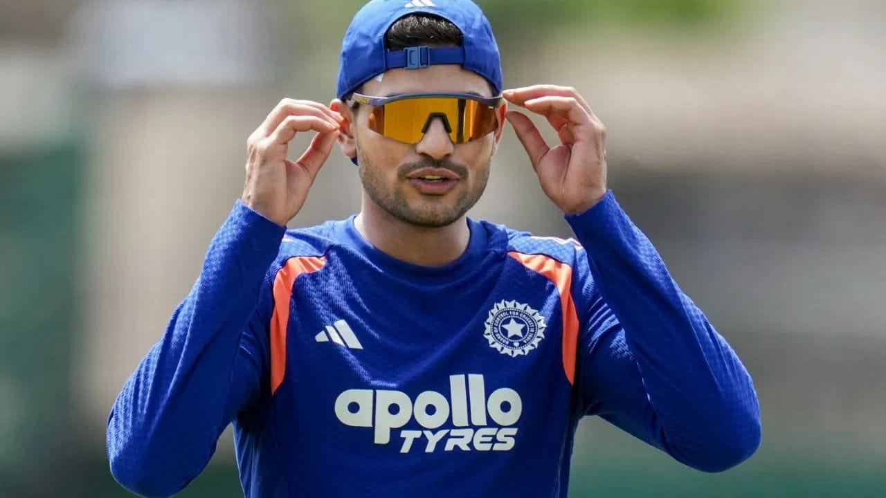 BCCI આ બેઠક ઈંગ્લેન્ડ પ્રવાસ પછી યોજાવાની હતી, પરંતુ શ્રીલંકા પ્રવાસને કારણે તે મુલતવી રાખવામાં આવી હતી. આ બેઠકમાં હવે શ્રીલંકામાં ટીમના પ્રદર્શનની પણ સમીક્ષા કરવામાં આવશે.