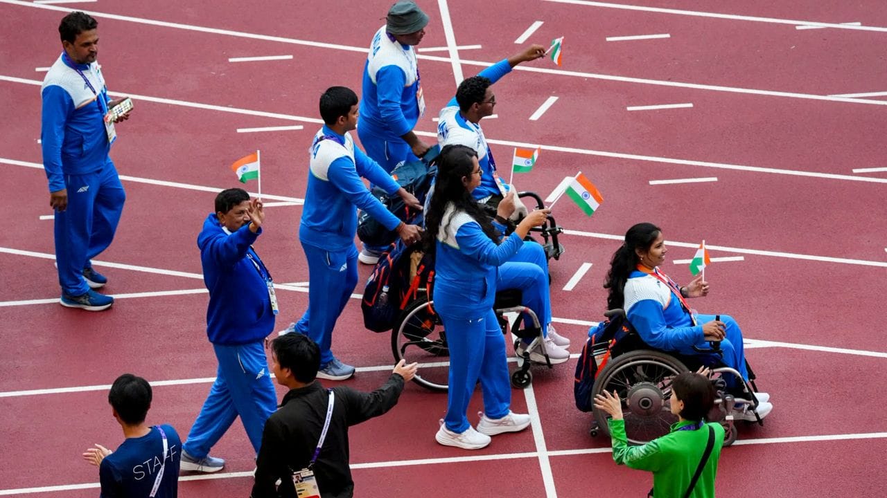 તમને જણાવી દઈએ કે, Asian Para Games 2026માં ભારતે 30 ગોલ્ડ મેડલ, 35 સિલ્વર અને 49 બ્રોન્ઝ મેડલ સાથે કુલ 114 મેડલ જીત્યા છે. ભારત મેડલ ટેલીમાં ચોથા સ્થાને રહ્યું છે.
