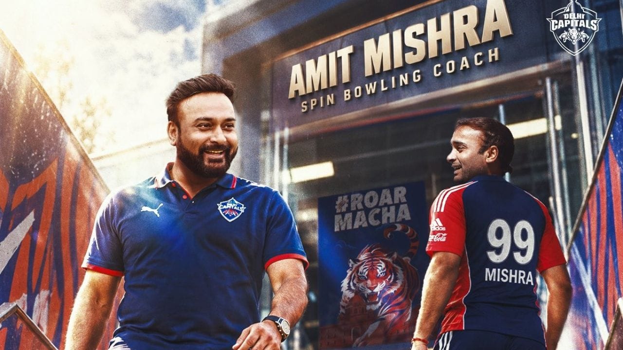 દિલ્હી કેપિટલ્સે અમિત મિશ્રાને IPL 2027 માટે સ્પિન બોલિંગ કોચ તરીકે નિયુક્ત કર્યો છે. આ નિમણૂક સાથે ટીમના કોચિંગ સ્ટાફમાં વધુ એક અનુભવી નામ જોડાયું છે.