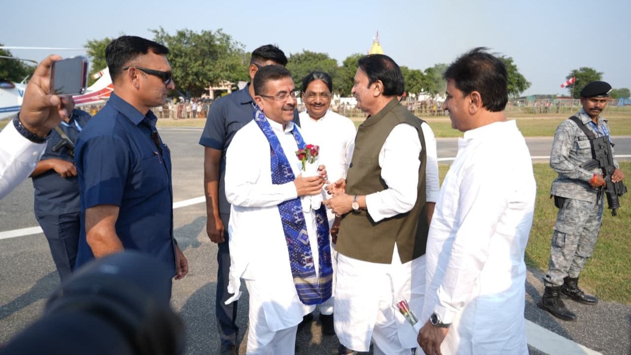 વડનગર પહોંચ્યા બાદ સુવેન્દુ અધિકારીએ વડનગરને વડાપ્રધાન નરેન્દ્ર મોદીની જન્મભૂમિ તરીકે વર્ણવી તેને ઐતિહાસિક ધરતી ગણાવી હતી. તેમણે અહીંની મુલાકાતને પોતાના રાજકીય જીવનની યાદગાર ક્ષણ ગણાવી હતી. કાર્યક્રમ દરમિયાન તેમણે કેન્દ્ર સરકારની વિવિધ યોજનાઓ અને વિકાસલક્ષી કામગીરીનો પણ ઉલ્લેખ કર્યો હતો.