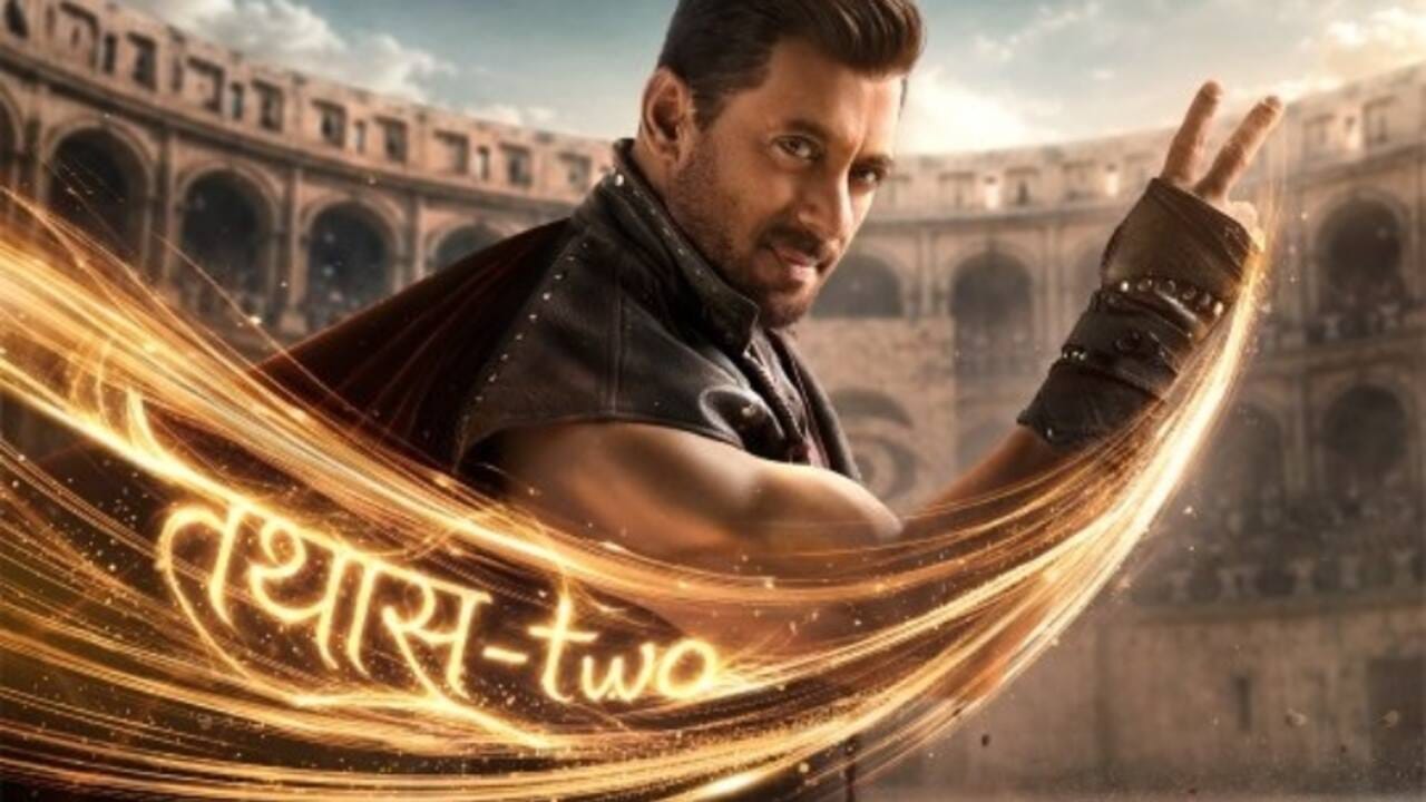 બિગ બોસના આ સ્પર્ધકોની ફી અંગેના આંકડા મીડિયા અહેવાલો પર આધારિત છે. 'બિગ બોસ'ના નિર્માતાઓએ સ્પર્ધકોને ચૂકવવામાં આવેલ ફિના આંકડાઓની સત્તાવાર પુષ્ટિ કરી નથી.