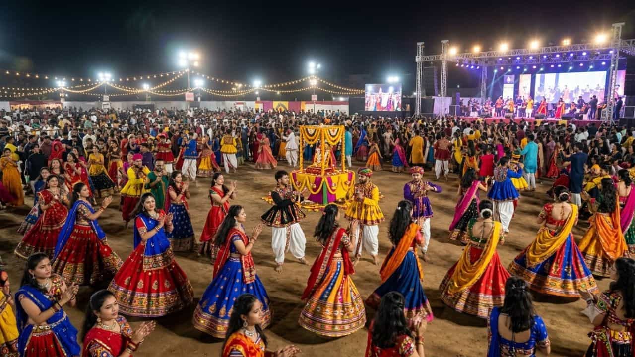 Breaking News : નવરાત્રીમાં ગુજરાત પોલીસ એક્શનમાં ! 22 હજારથી વધુ જાહેર ગરબા સ્થળોએ ચુસ્ત બંદોબસ્ત, 49 શી-ટીમ તૈનાત