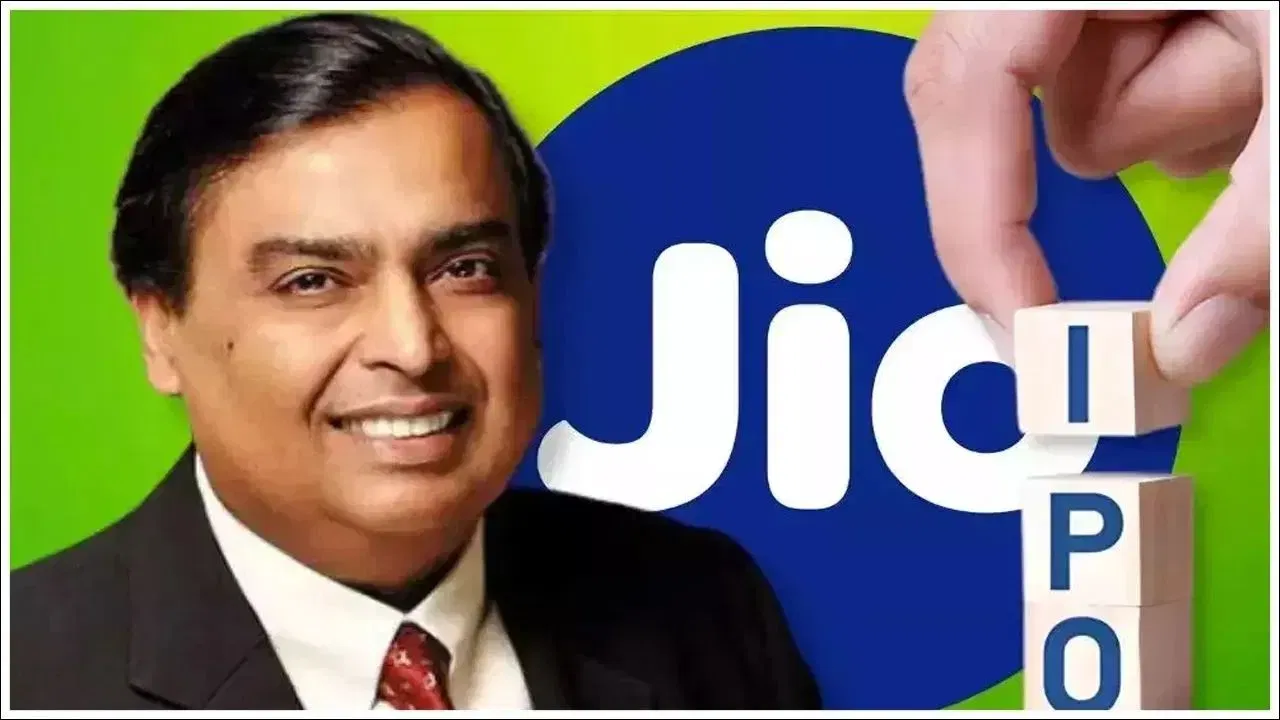 એલિક્સિર ઇક્વિટીઝ (Elixir Equities) ના ડિરેક્ટર દીપન મહેતાના મતે, Jio IPOનું વેલ્યુએશન અત્યંત આકર્ષક છે અને લિસ્ટિંગ પછી આ શેર મજબૂત વળતર આપે તેવી અપેક્ષા છે. AI અને ડેટા સેન્ટર ક્ષેત્રો વિકાસ માટે મુખ્ય પ્રેરક બળ (catalysts) સાબિત થશે, જ્યારે ડેટાના વધતા વપરાશને કારણે ઉદ્યોગના વિસ્તરણને વધુ વેગ મળશે. એકંદરે, Jio IPO માટેનો દૃષ્ટિકોણ સકારાત્મક છે.