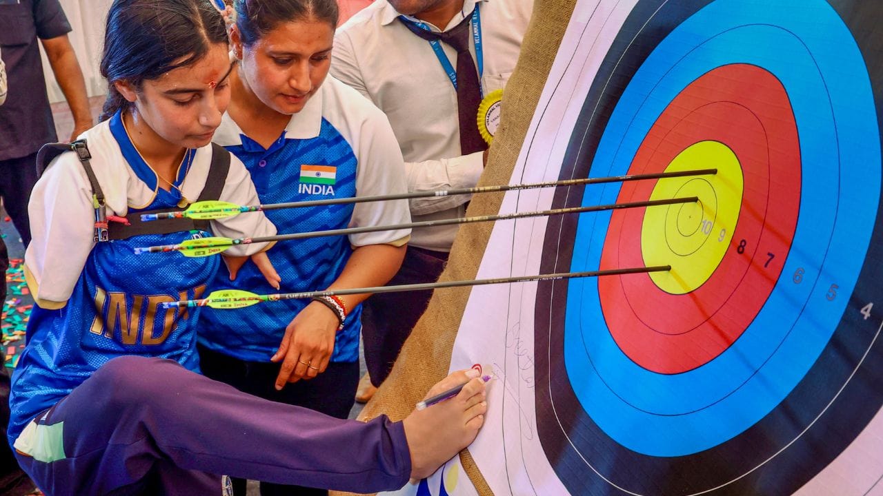  વર્ષ 2020માં, તેઓ ભારતીય સેનાના 'રાષ્ટ્રીય રાઈફલ્સ' યુનિટના ધ્યાનમાં આવ્યા. આ યુનિટે તેમને 'ઓપરેશન સદભાવના' હેઠળની પહેલોમાં સામેલ થવામાં મદદ કરી, જેનાથી તેમને પોતાની કુશળતા વિકસાવવાની તકો મળી. 