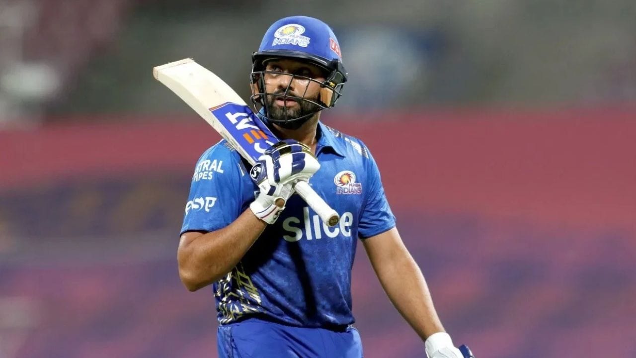 રોહિતની IPL કારકિર્દીની વાત કરીએ તો, આપેલા આંકડા મુજબ તેણે 281 મેચમાં 7,329 રન બનાવ્યા છે. આ દરમિયાન તેના નામે બે સદી અને 49 અડધી સદી છે. તેનો સર્વોચ્ચ સ્કોર 109 રન રહ્યો છે.