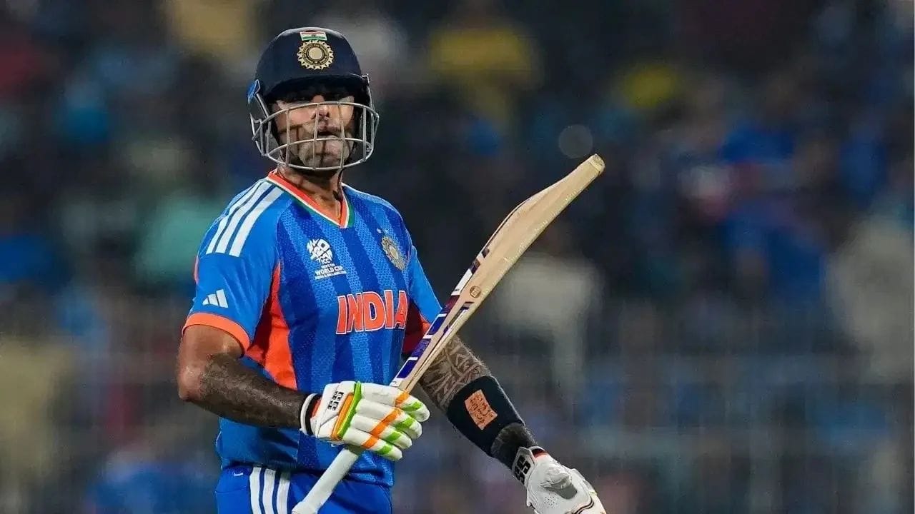 આ લિસ્ટમાં ભારતનો સૂર્યકુમાર યાદવ પણ પાછળ નથી. સૂર્યકુમારે T20માં પહેલા બોલ પર પાંચ વખત છગ્ગા ફટકાર્યા છે અને તે યાદીમાં બીજા ક્રમે છે.