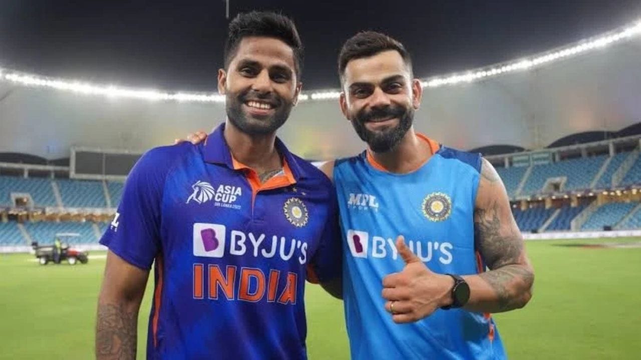 સૂર્યકુમારે 2022માં 11 વખત 50 કે તેથી વધુ રન બનાવ્યા હતા. વિરાટ કોહલીએ પણ એ જ વર્ષે નવ વખત આ સિદ્ધિ મેળવી હતી.